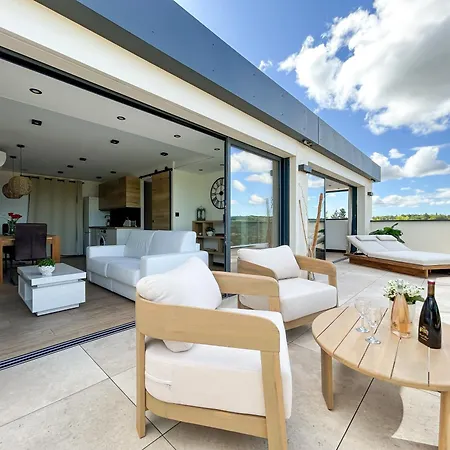 L'eden Bleu A בית הארחה Langlade