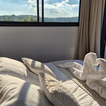 بيت ضيافة L'eden Bleu A 4*