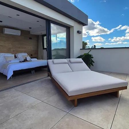 بيت ضيافة L'eden Bleu A 4*