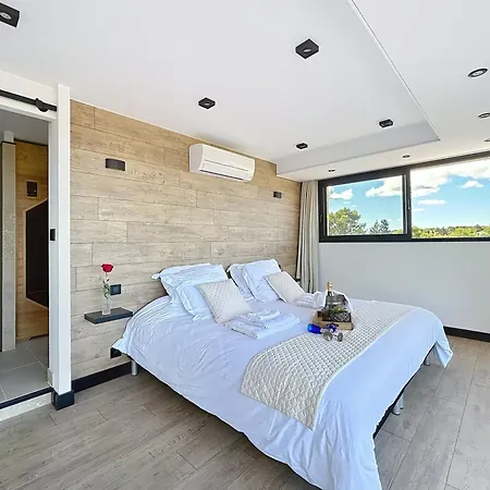 L'eden Bleu A בית הארחה Langlade