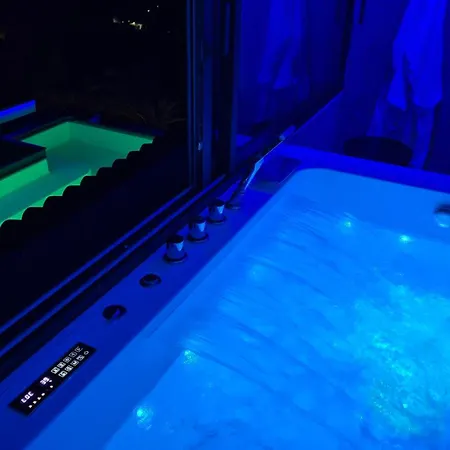 L'eden Bleu A 4*